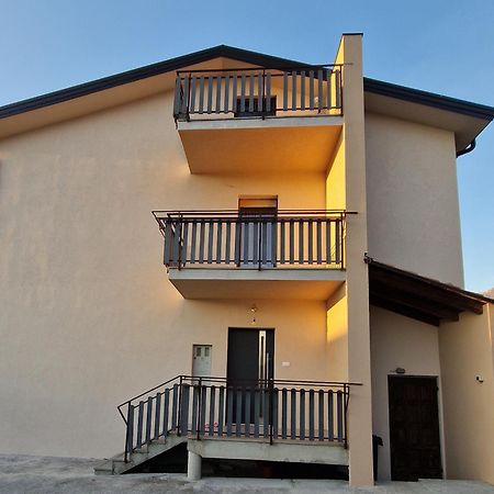 Apartma-Sobe Lejla Vipava Kültér fotó
