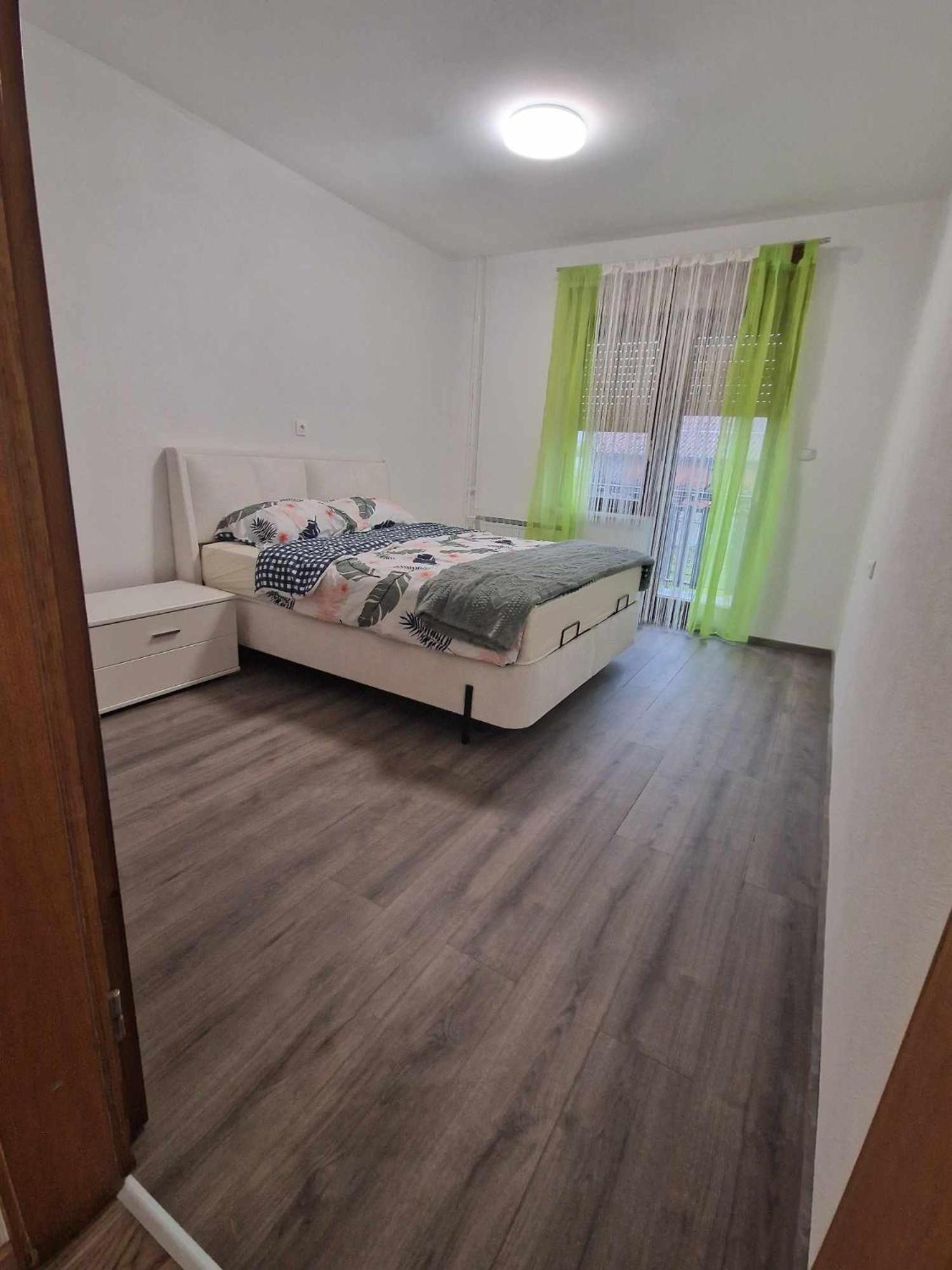 Apartma-Sobe Lejla Vipava Kültér fotó